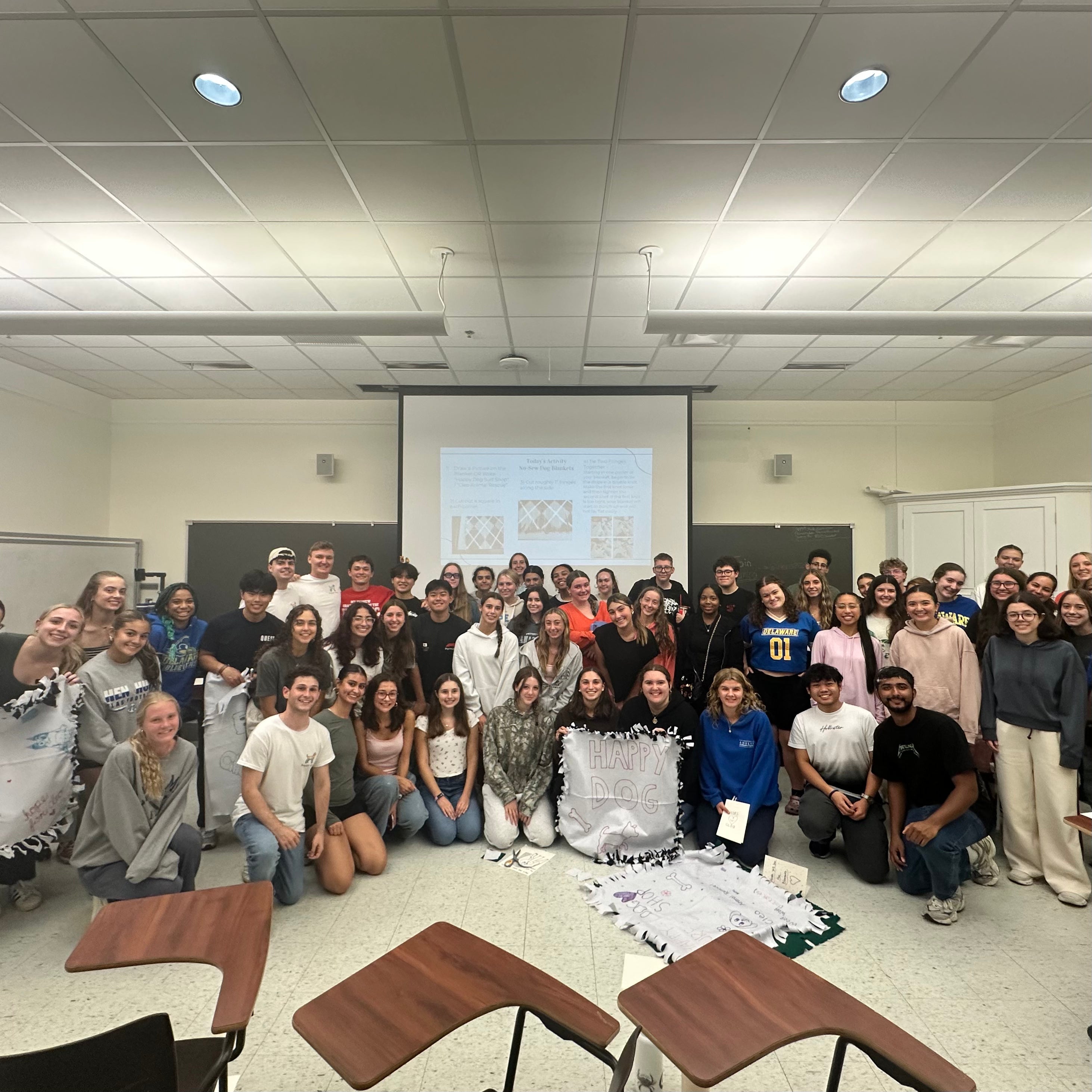 Happy Dog Collaborates with Honors College Community Service Group